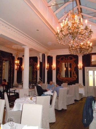 Osborne's Cafe and Grill